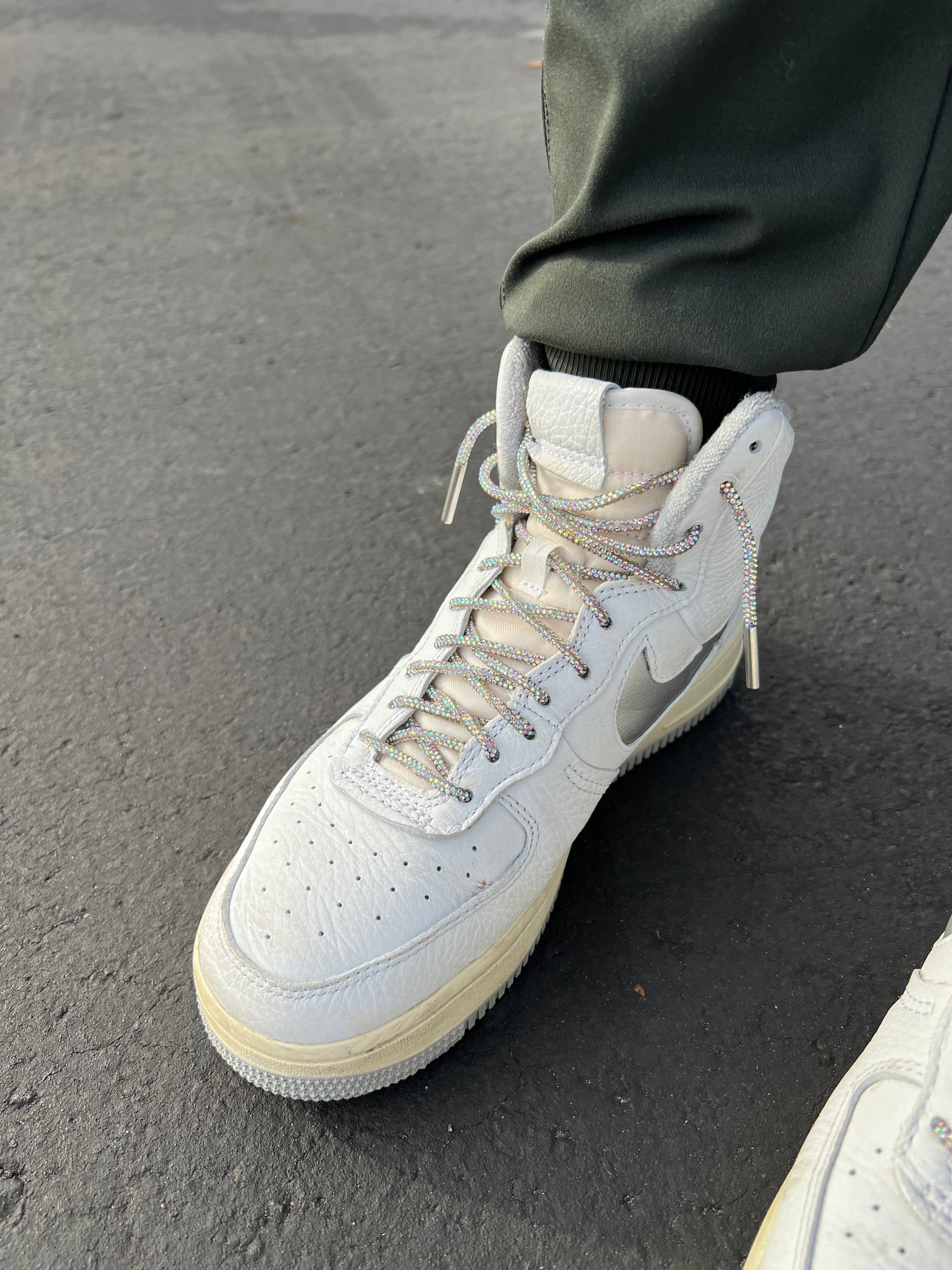 Shoe laces