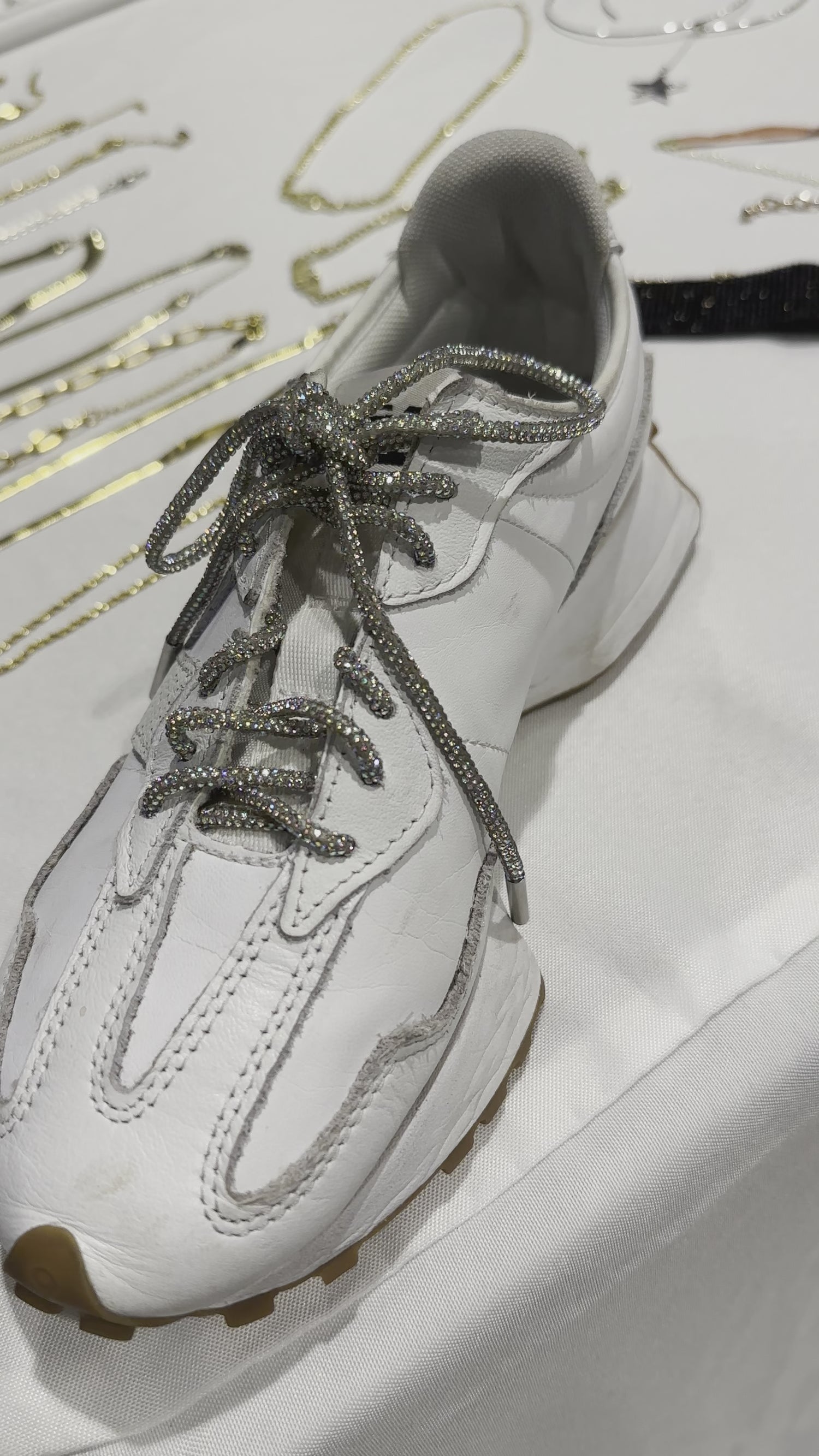 Shoe laces